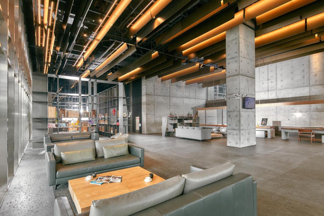 צ'יאיי סיטי Orient Luxury Hotel מראה חיצוני תמונה
